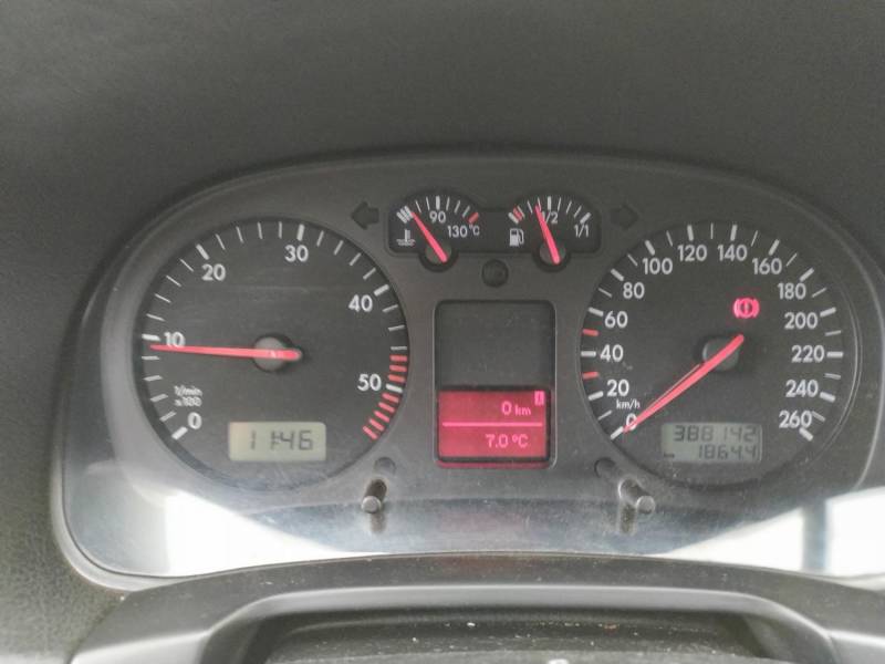 ox_vw-golf-iv-19-tdi-101-km