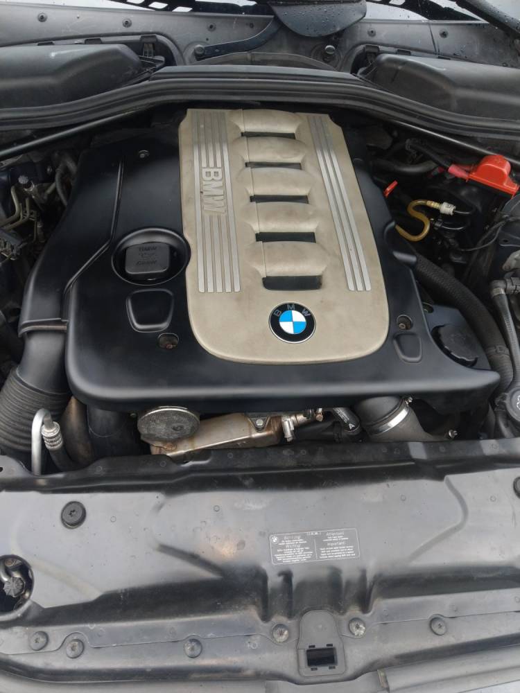 ox_sprzedam-zadbane-prywatne-bmw-e60-525d-oryginalny-przebieg