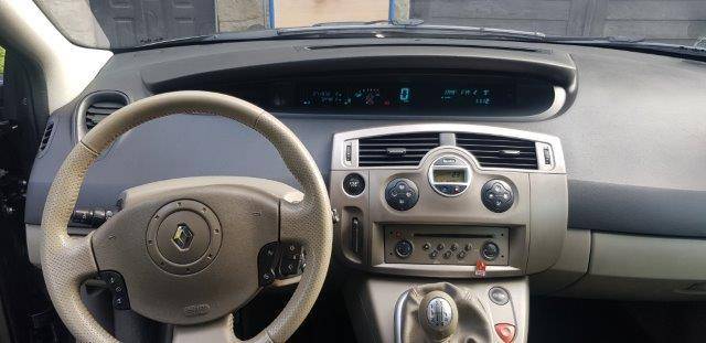 ox_sprzedam-renault-grand-scenic-rocznik-2005