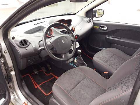 ox_twingo-rip-curl-2011