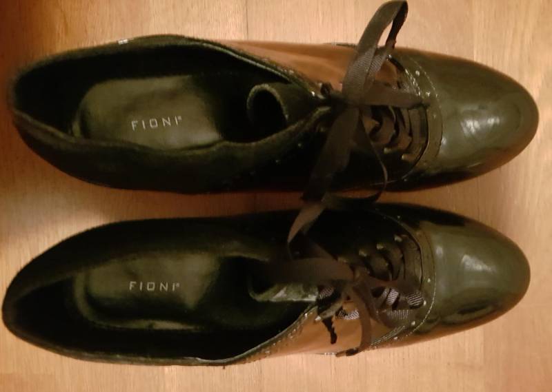 ox_buty-na-szpilce-lakierki-fioni-jak-nowe-roz-85-39
