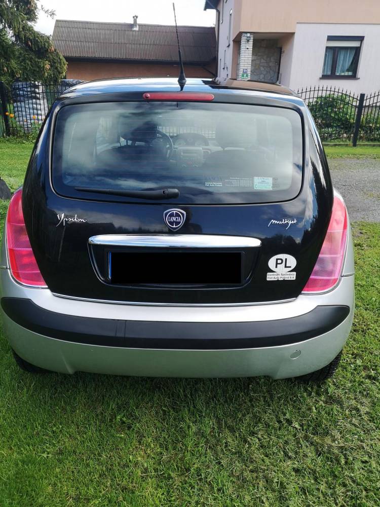 ox_sprzedam-lancia-ypsilon-13-d-2006r-krajowy