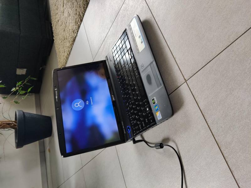 ox_laptop-acer-aspire-5739-g