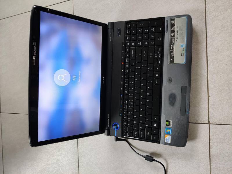 ox_laptop-acer-aspire-5739-g
