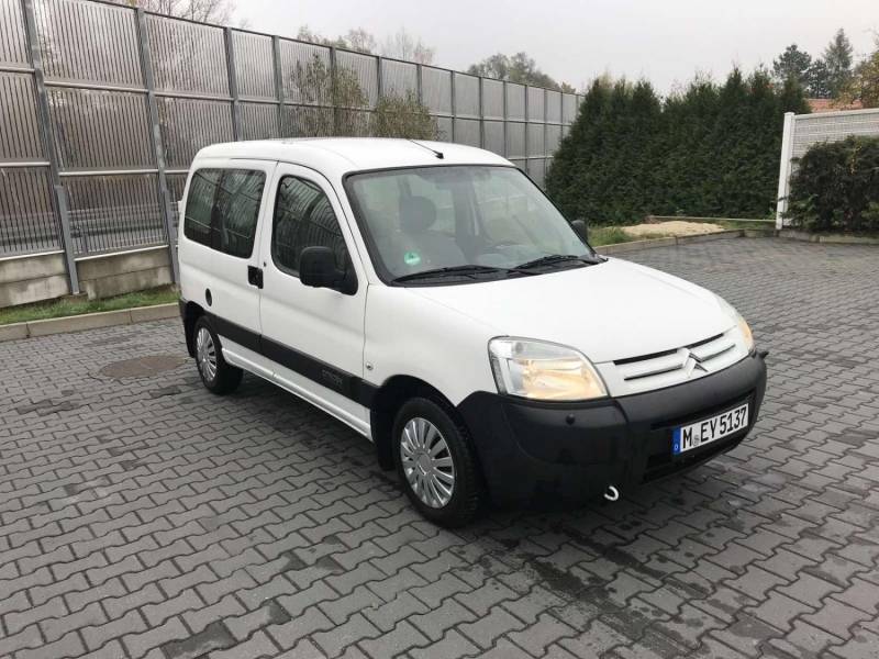 ox_citroen-berlingo-14-benzyna-rok-2008-170tys-kmnowy-rozrzad