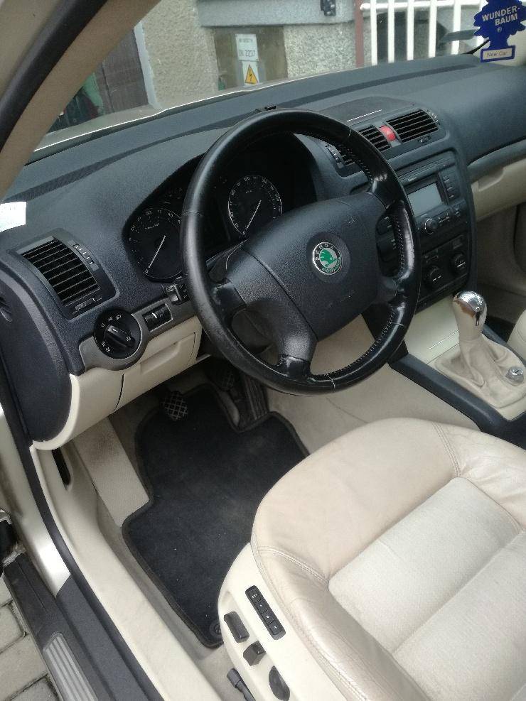ox_skoda-octavia-ii-20-tdi-140-km