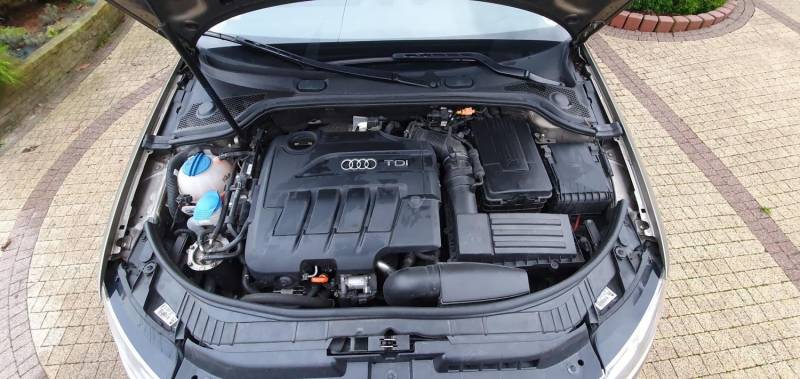 ox_audi-a3-automat-ogrzewanie-postojowe-z-pilotem-navi-super-stan