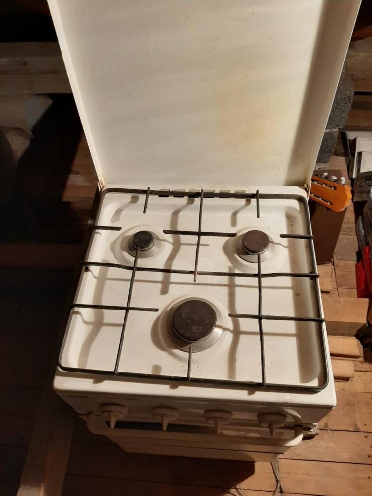 ox_piec-kuchenny-gazowy-3-palnikowy-firmy-zanussi