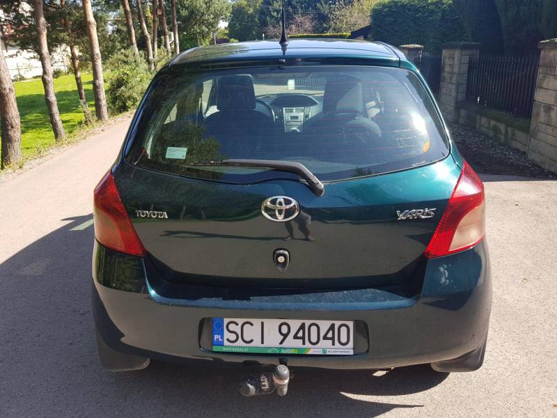 ox_toyota-yaris-ii