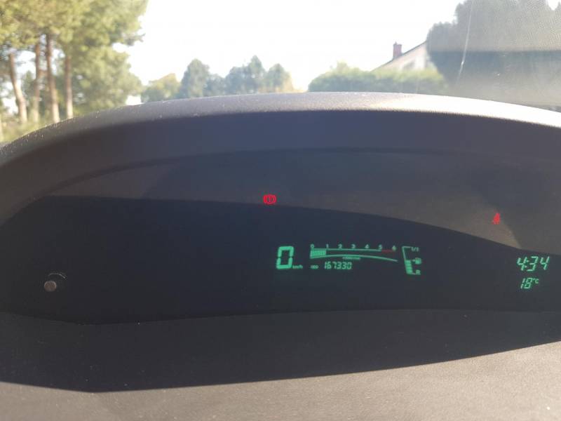 ox_toyota-yaris-ii