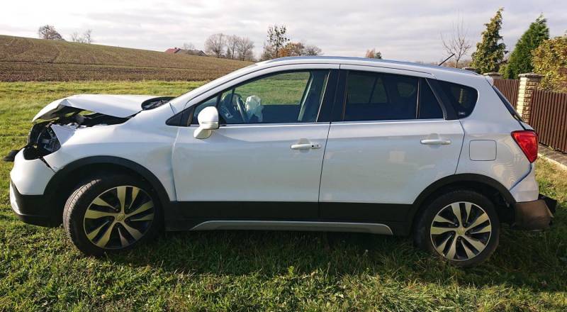 ox_suzuki-sx4-s-cross-16-premium-4wd