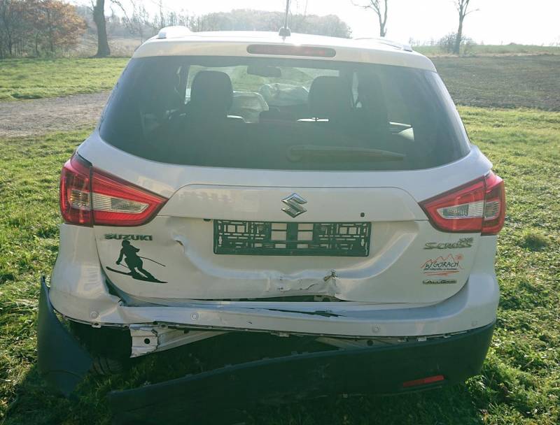 ox_suzuki-sx4-s-cross-16-premium-4wd