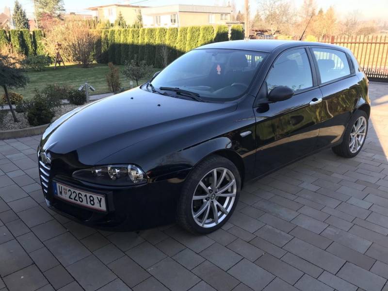 ox_sprzedam-alfa-romeo-147-lift-19-jtd-2007r