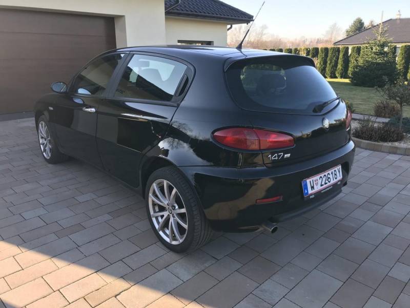 ox_sprzedam-alfa-romeo-147-lift-19-jtd-2007r