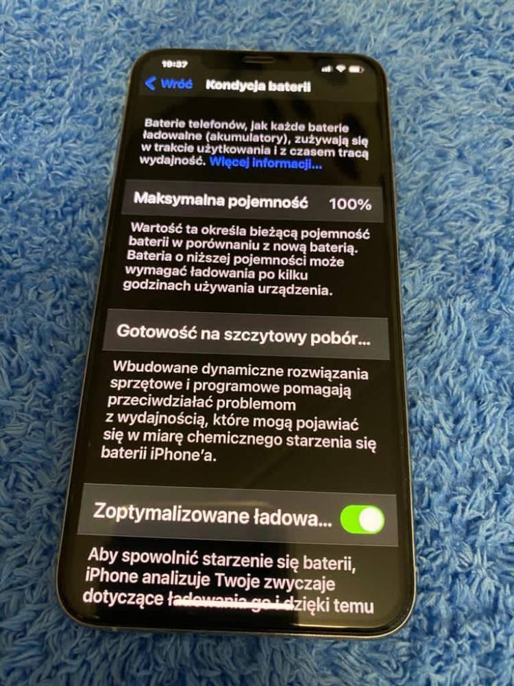ox_iphone-11-pro-max-silver-256gb-stan-idealny