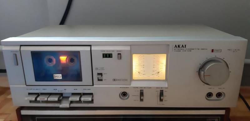 ox_gramofon-akai-ap-d33-oraz-akai-cs-m3-made-in-japan-continental