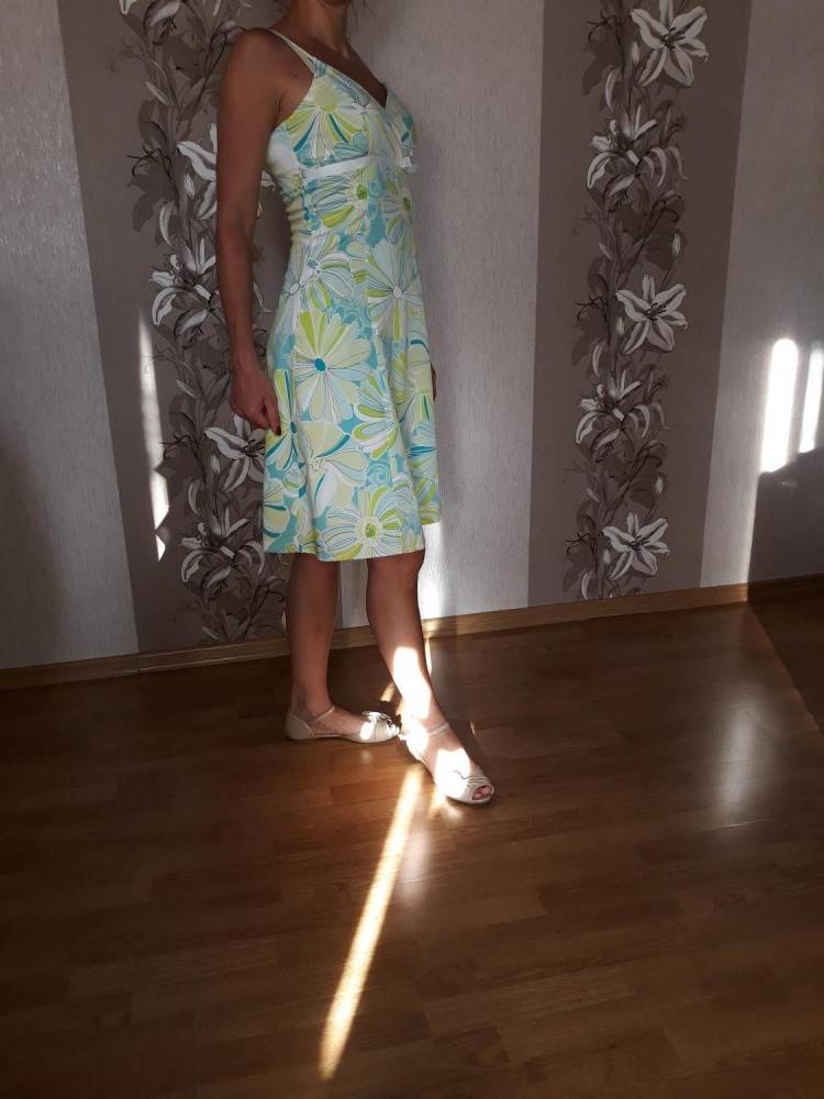 ox_piekna-elegancka-sukienka-moze-byc-do-karmienia