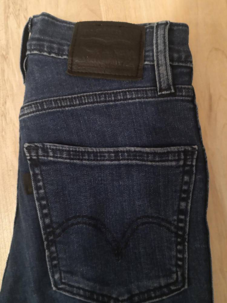 ox_spodnie-levis