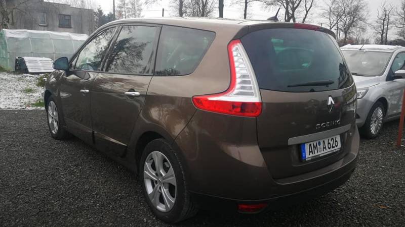 ox_renault-grand-scenic-2010r-7osobo-benzyna-klima-navi-bezwypadek-156tkm