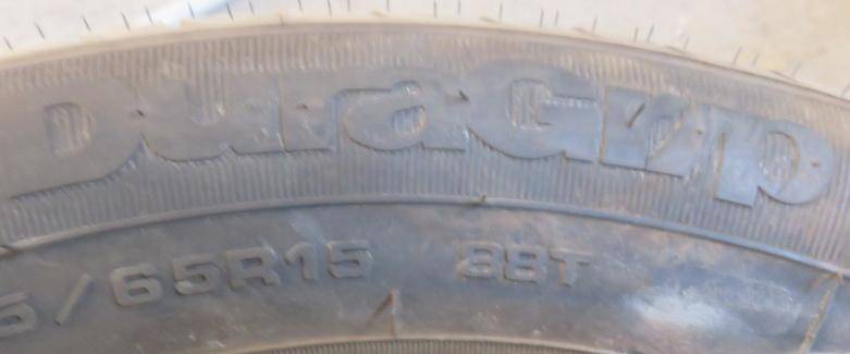 ox_opony-letnie-goodyear-dura-grip-1856515-88-t