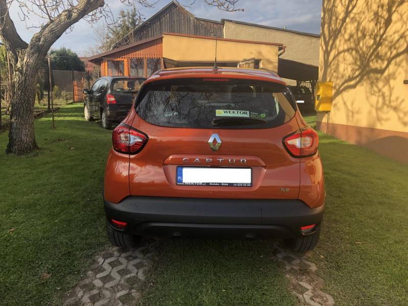 ox_renault-captur-09-niski-przebieg