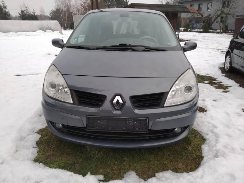 ox_renault-grand-scenic-ii-2008-16-benzyna-7-osobowy