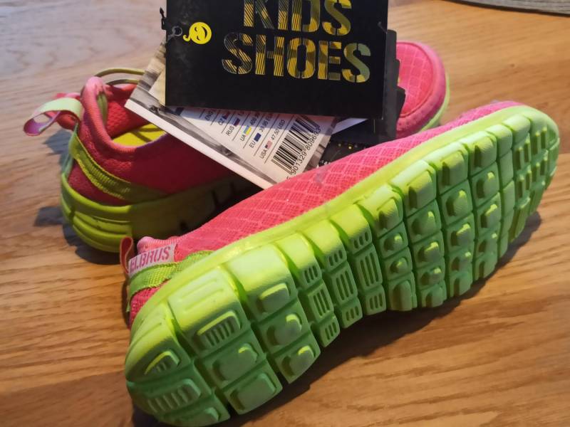 ox_elbrus-nowe-buty-do-plywania-dla-dzieci
