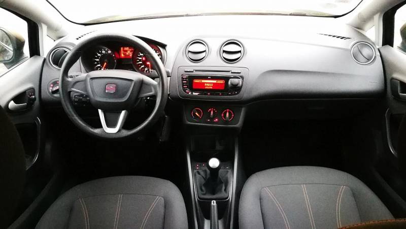 ox_seat-ibiza-2011r-benzyna-mpi14-16v-klima-zadbana
