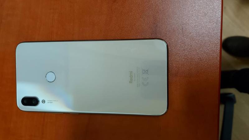 ox_sprzedam-smartfon-xiaomi-redmi-note7