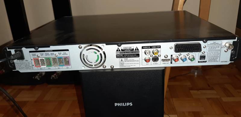 ox_sprzedam-mocny-zestaw-kina-domowego-philips-51-dolby-1000-w