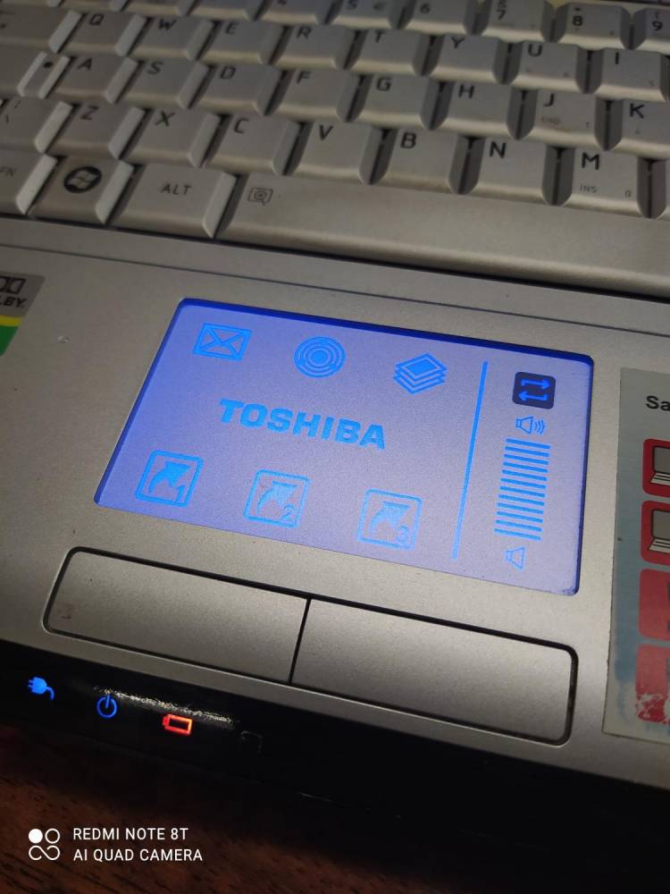 ox_laptop-toshiba-a200