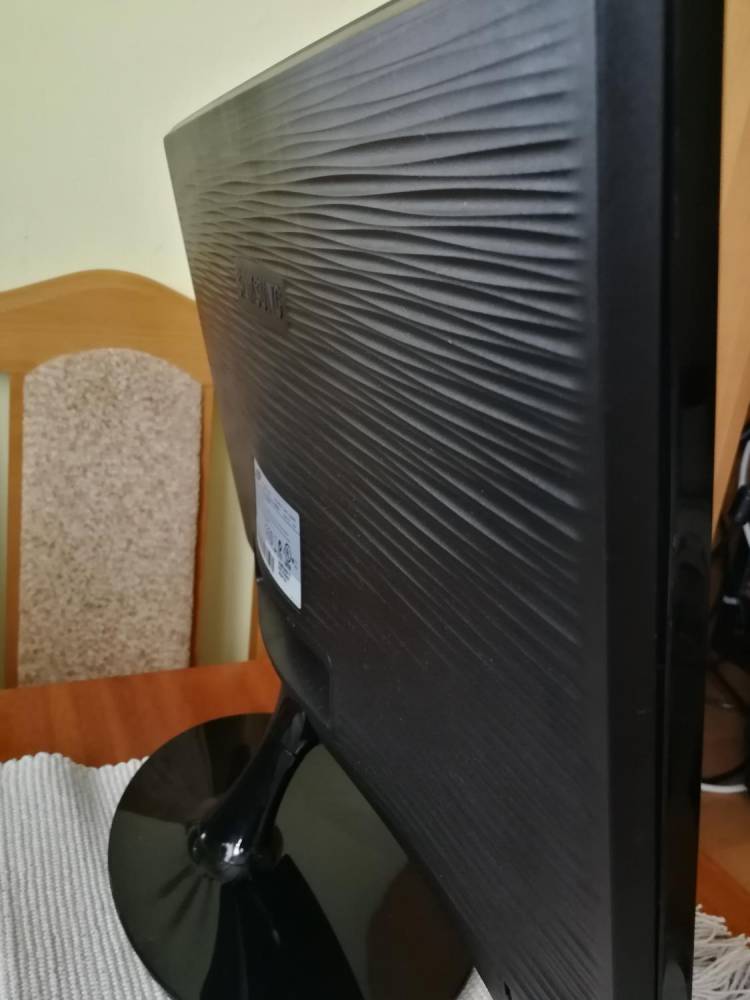 ox_monitor-samsung-sm-s22b300-uzywany