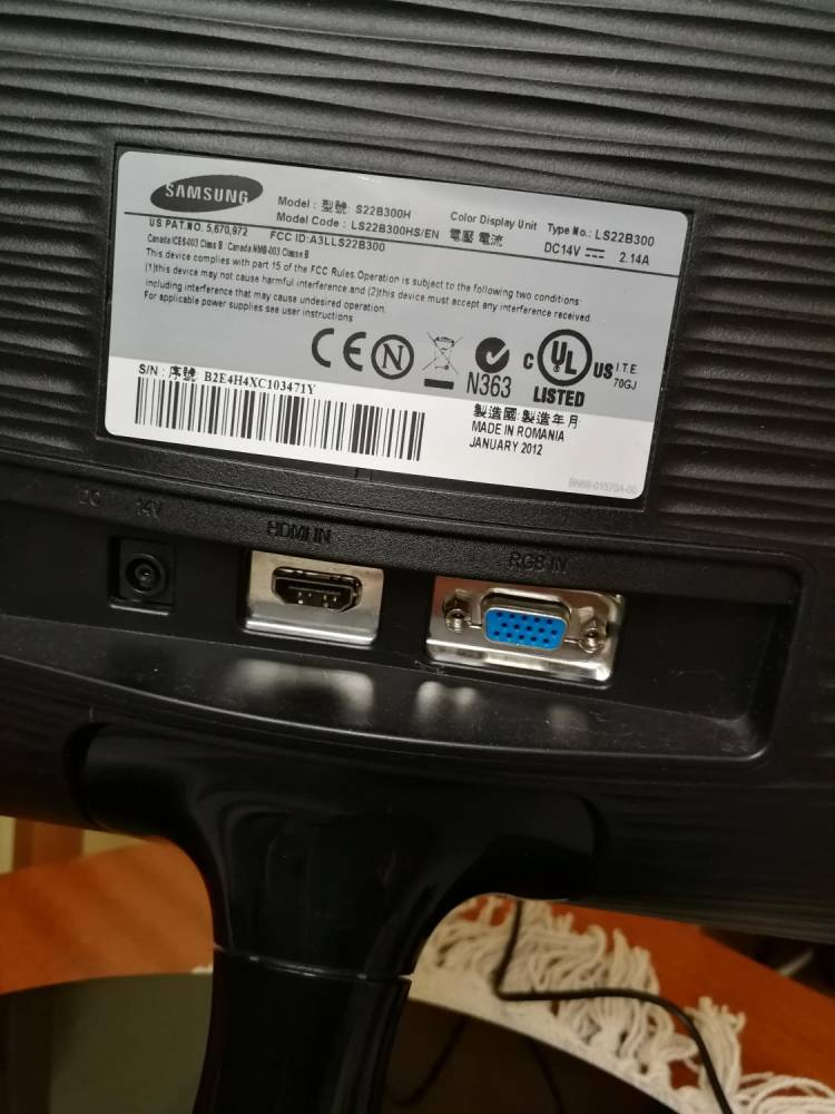 ox_monitor-samsung-sm-s22b300-uzywany