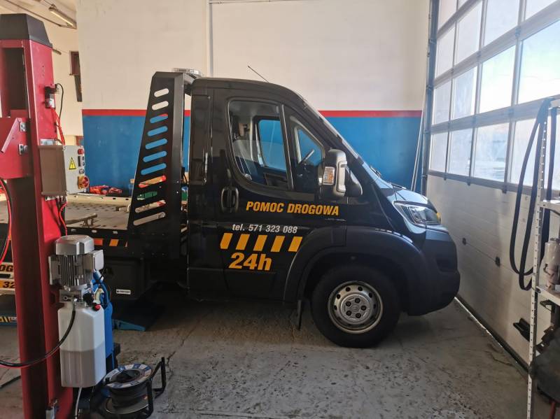 ox_warsztat-elektromechaniczny-laweta-24h-serwis-samochodowy-ciezarowe