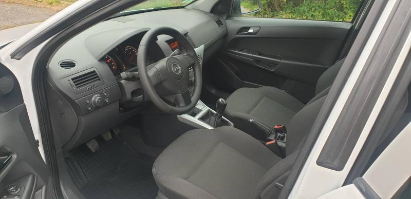 ox_opel-astra-h-16-105-km-klimatyzacja-2009r-gwarancja