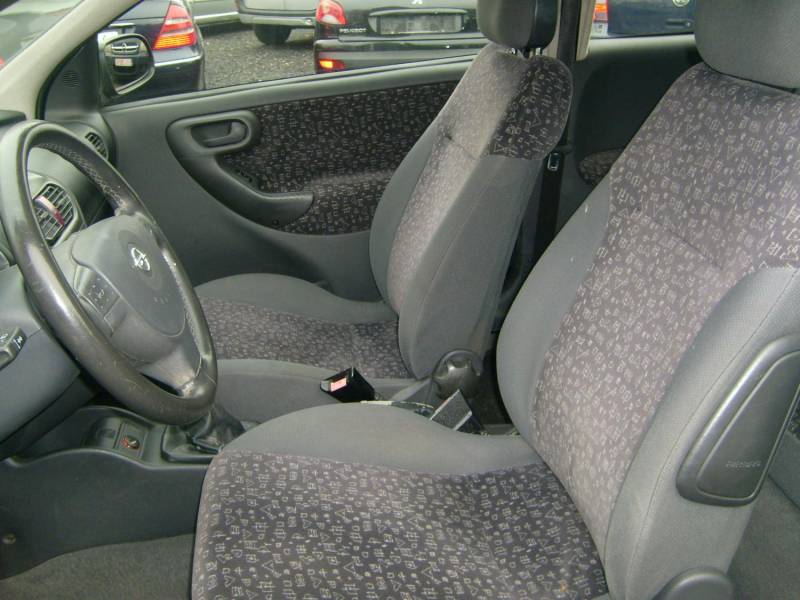 ox_opel-corsa