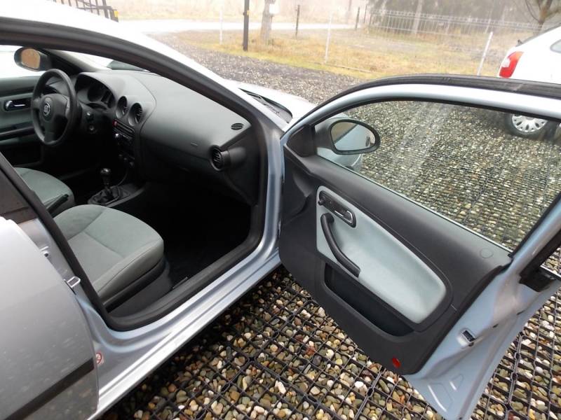 ox_seat-cordoba-14-16v-klima-lpg-grzane-fotele-ladny