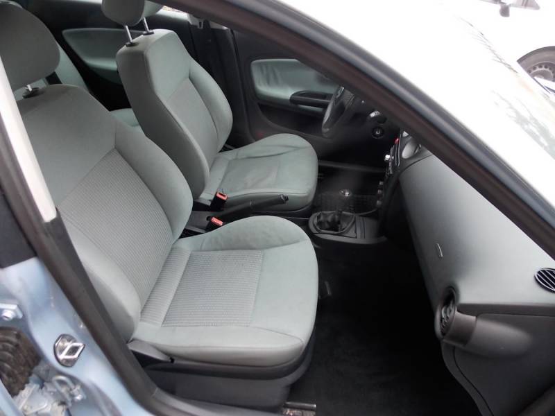 ox_seat-cordoba-14-16v-klima-lpg-grzane-fotele-ladny