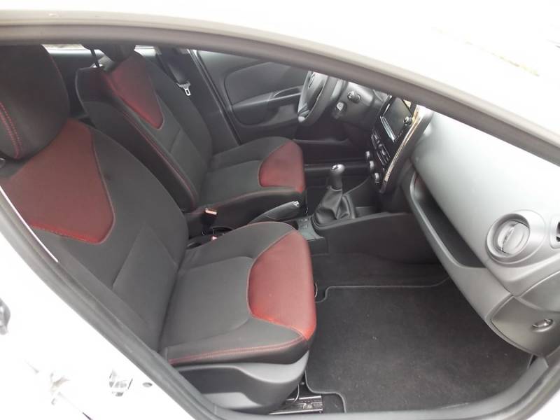 ox_renault-clio-12-16v-50000km-klima-navi-tempomat-grzane-fotele