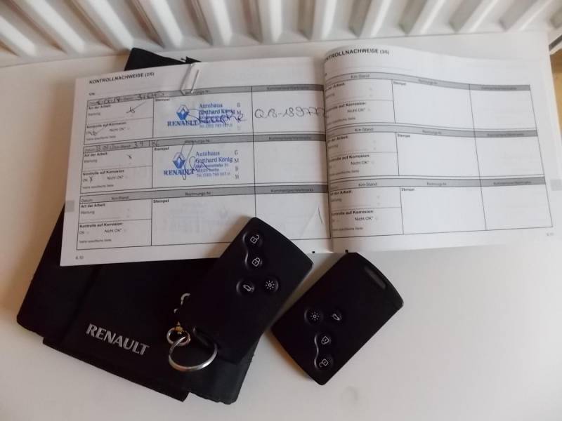 ox_renault-clio-12-16v-50000km-klima-navi-tempomat-grzane-fotele