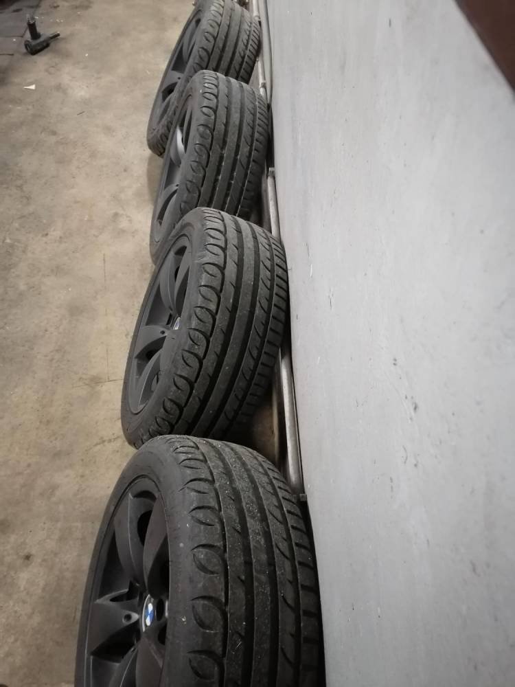 ox_sprzedam-felgi-do-bmw-5x120-17-nowe-opony-lato