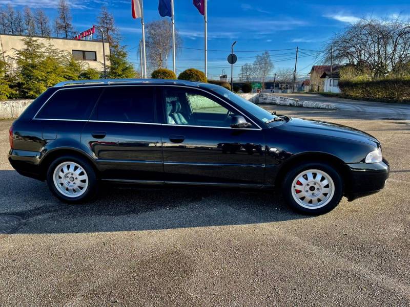 ox_sprzedam-audi-a4-b5-24-v6-benzynagaz