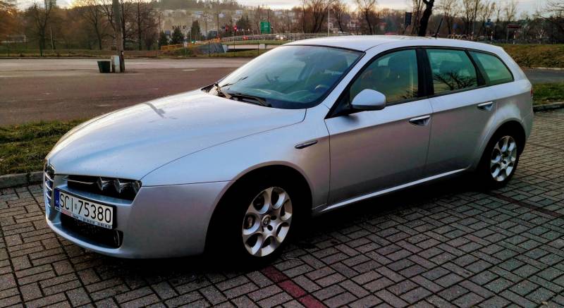 ox_alfa-romeo-159-2008r