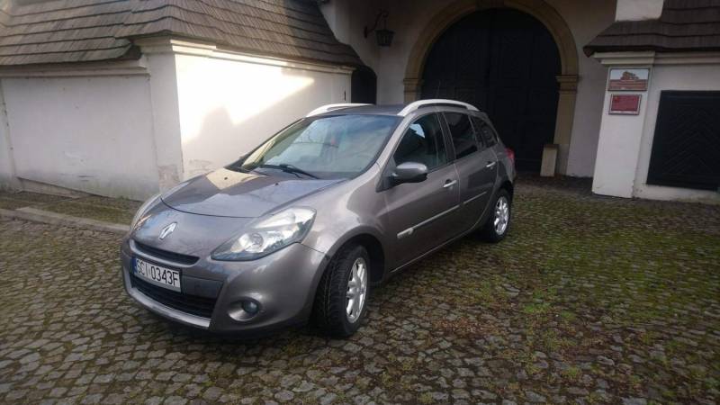 ox_renault-clio-15-dci-179tys-km-nawigacja-spalanie-ponizej-5l