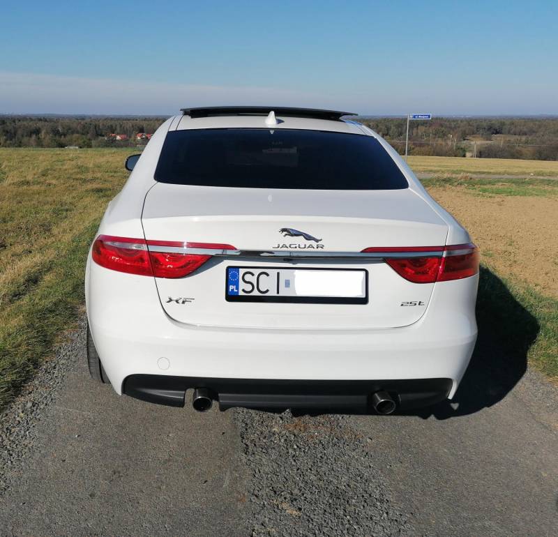 ox_jaguar-xf-x260-skora-navi-20t-250km-okazja-polska-2019-nowe-opony-18