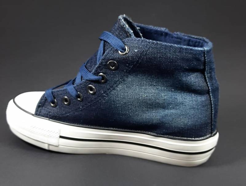 ox_nowe-buty-damskie-typu-sneakers-jeans