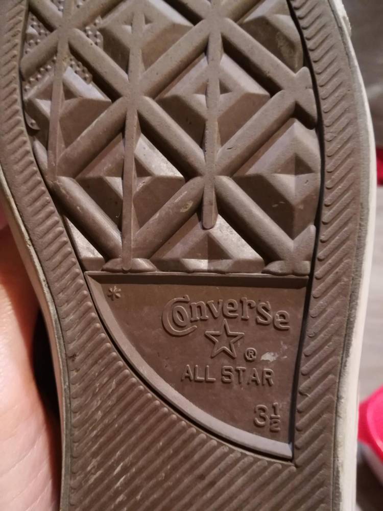 ox_sprzedam-buty-converse