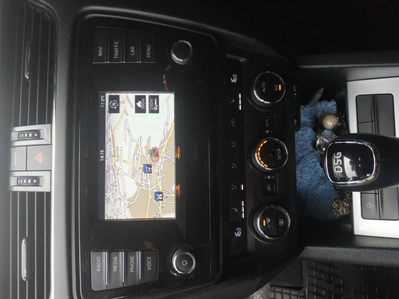 ox_skoda-octavia-iii-combi-2015r-20-tdi-dsg