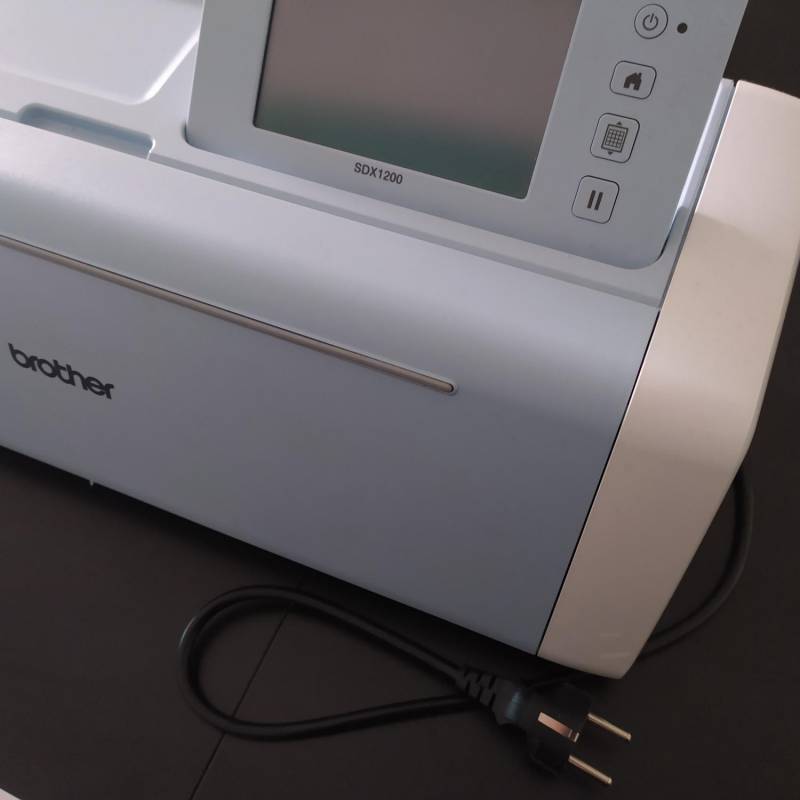 ox_ploter-tnacy-brother-scanncut-dx-sdx-1200