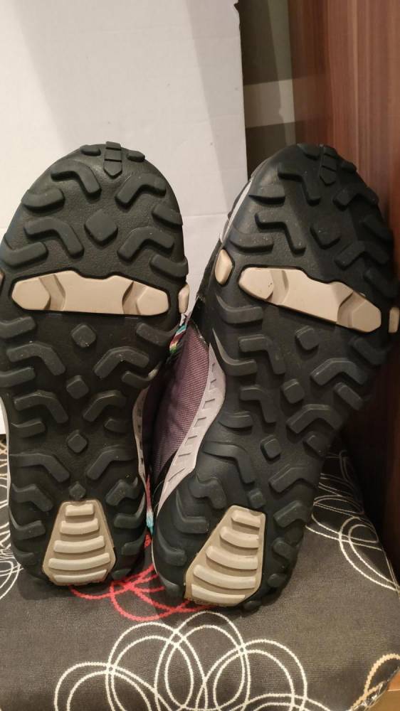 ox_buty-quechua-novadry